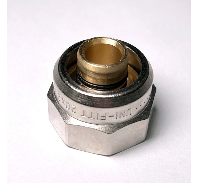 Соединитель обжим-В 20(2.8) х 3/4" ЕК