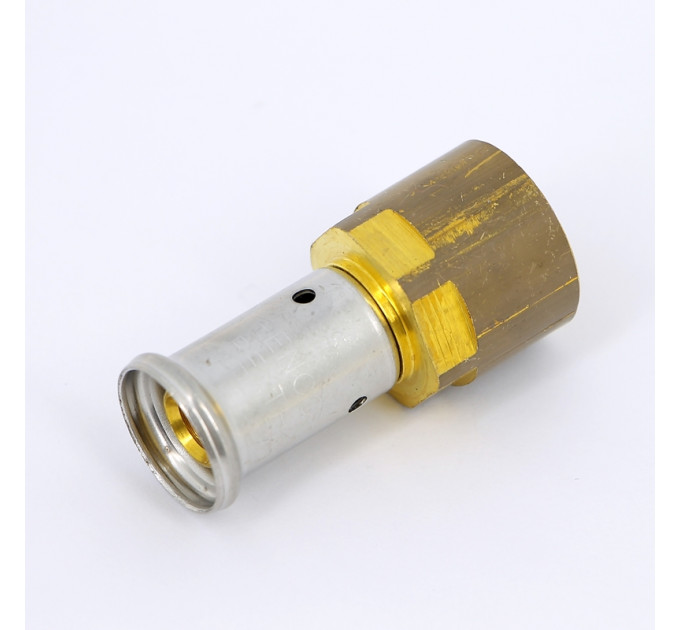 Муфта В пресс HENCO 16x1/2"