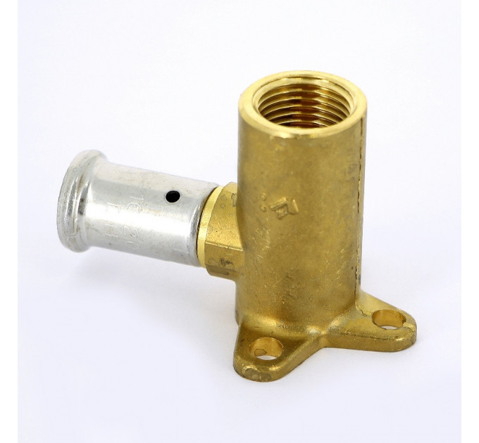 Водорозетка пресс HENCO 16x1/2"